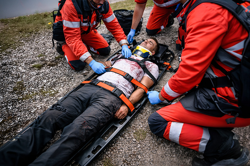 Deska ortopedyczna podczas akcji ratunkowej